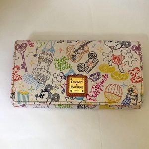 Limited Edition Dooney & Bourke Walt Disney World Park Wallet